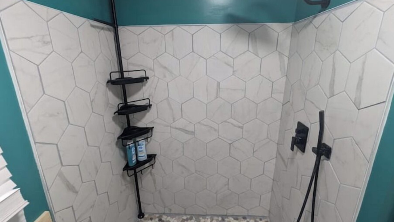 Photo of Bathroom in Roxboro