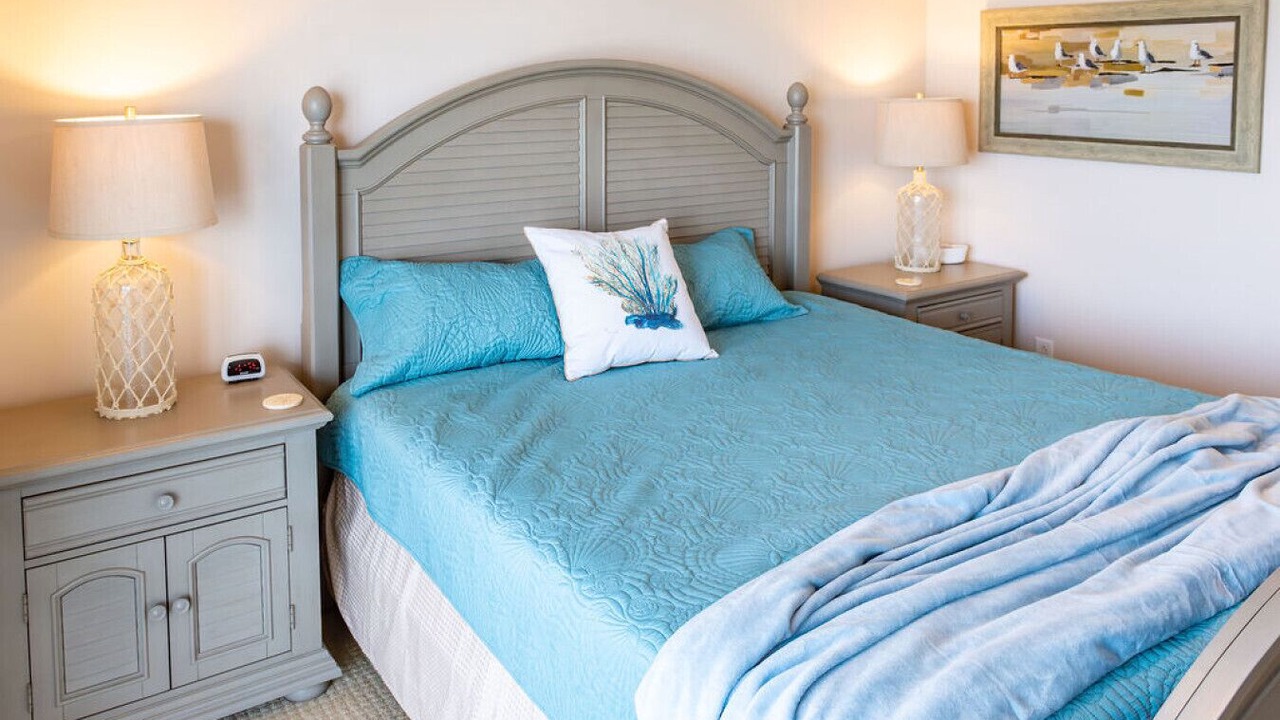 Photo of Bedroom in Indian Beach