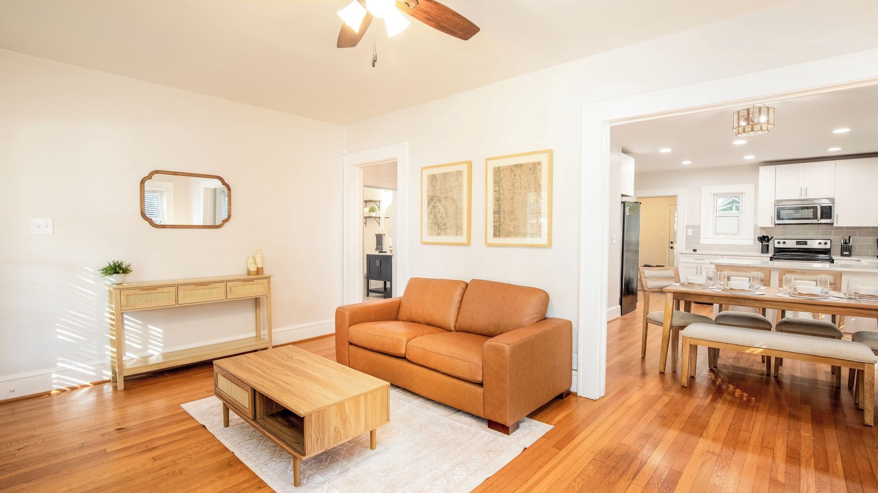 Photo of Livingroom in Winston - Salem