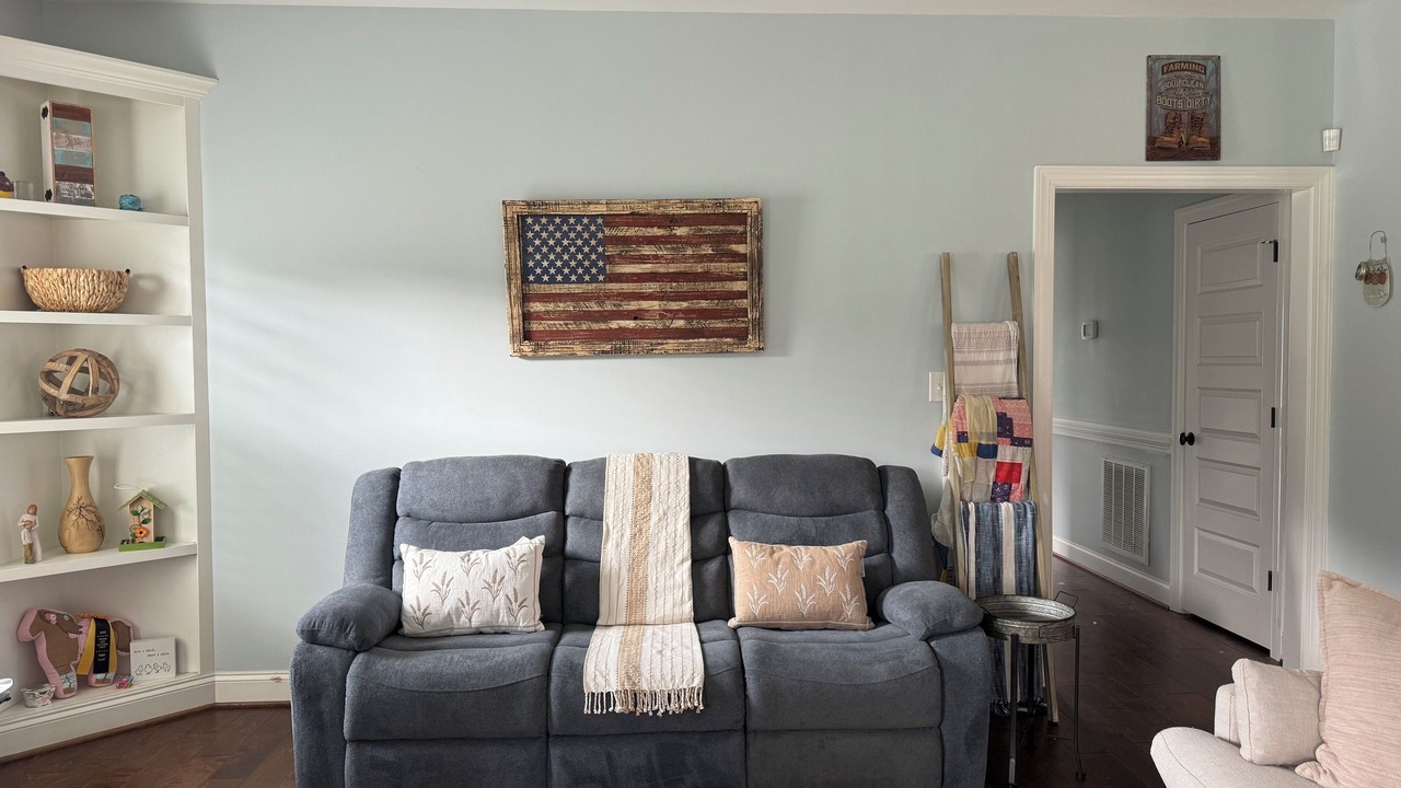 Photo of Livingroom in Benson