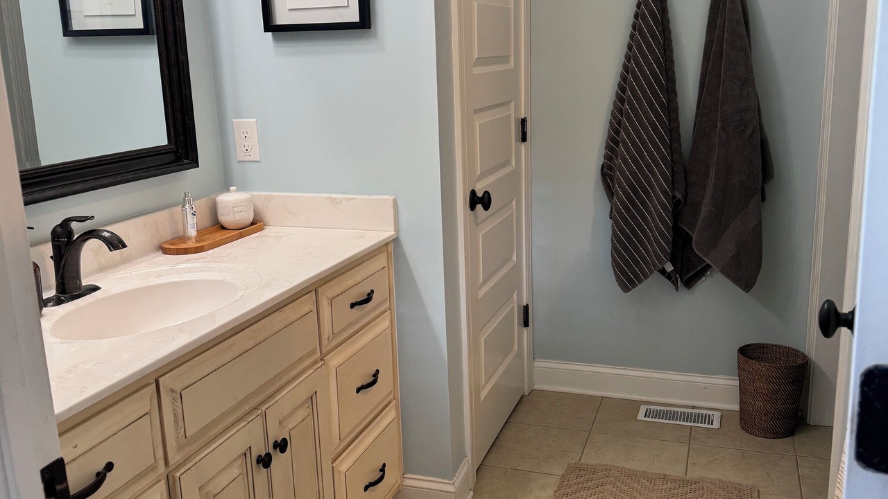 Photo of Bathroom in Benson