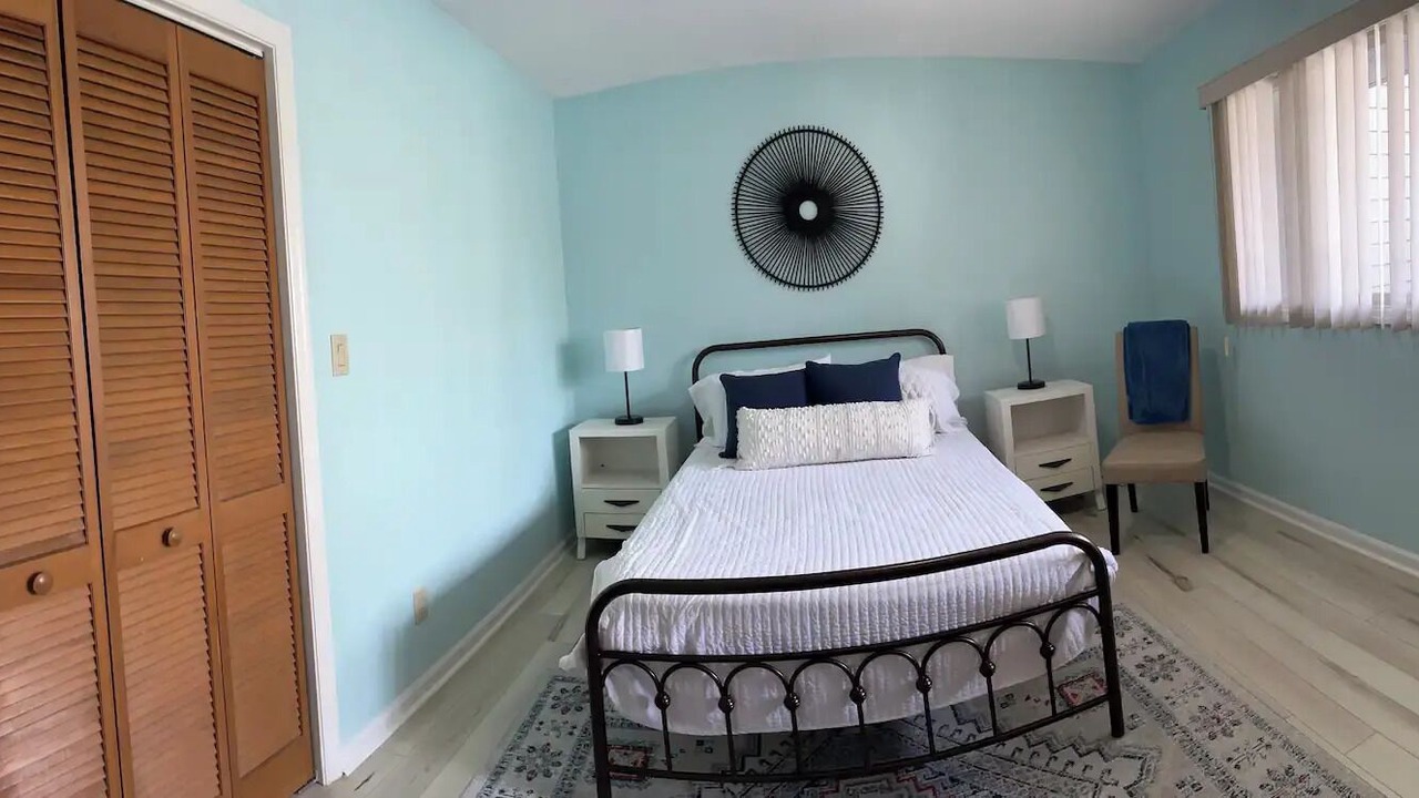Photo of Bedroom in Fairfield Harbour