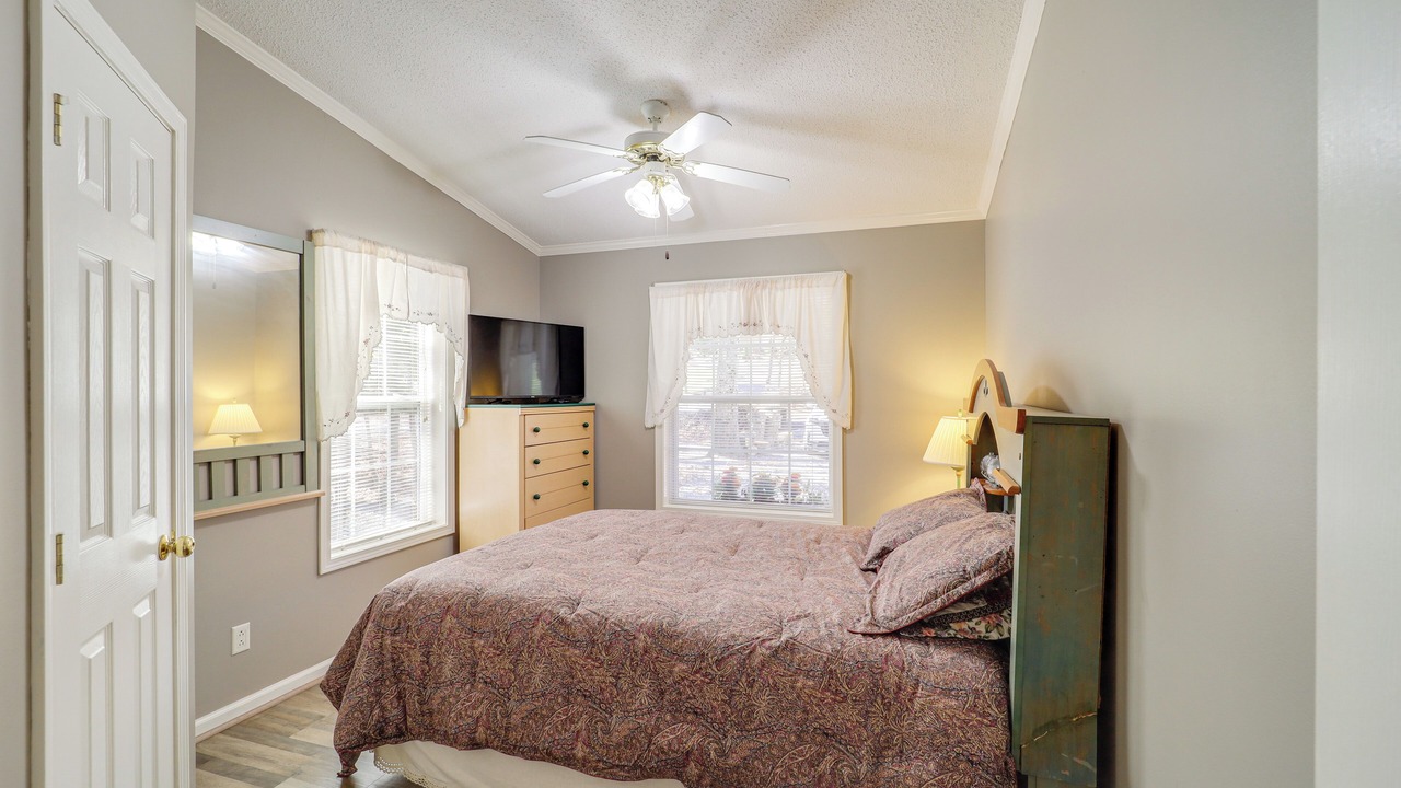 Photo of Bedroom in Charter Hills