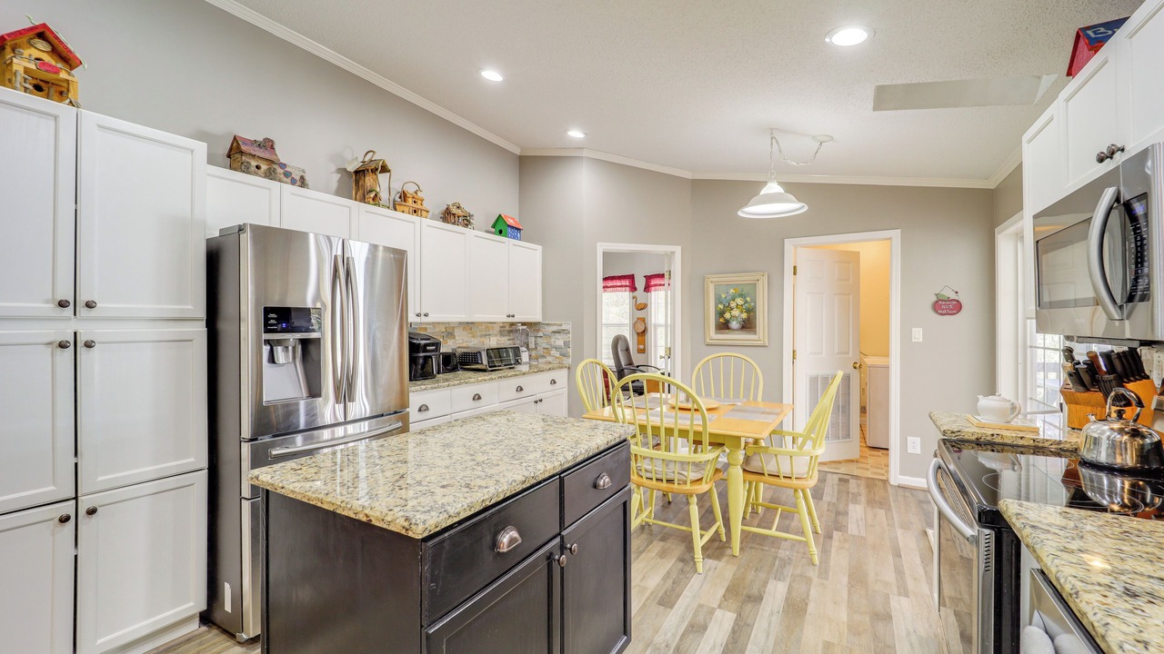 Photo of Kitchen in Charter Hills