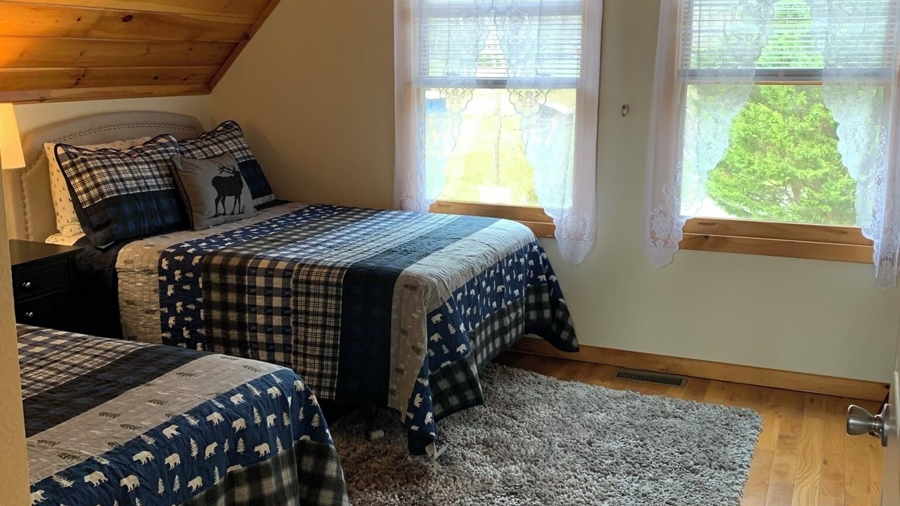 Photo of Bedroom in Sylva