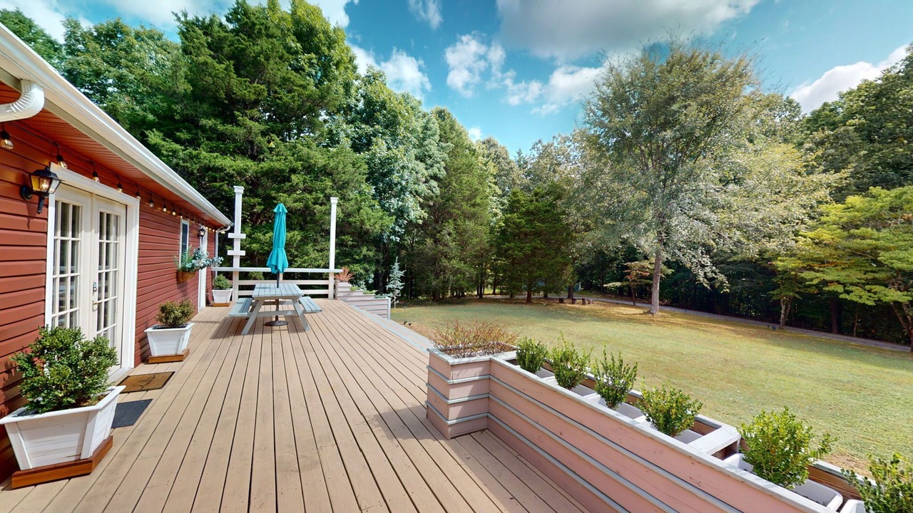 Photo of Patio Balcony in Ashland City