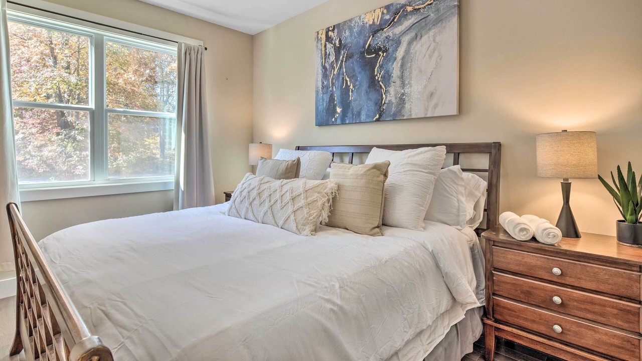 Photo of Bedroom in Oakley