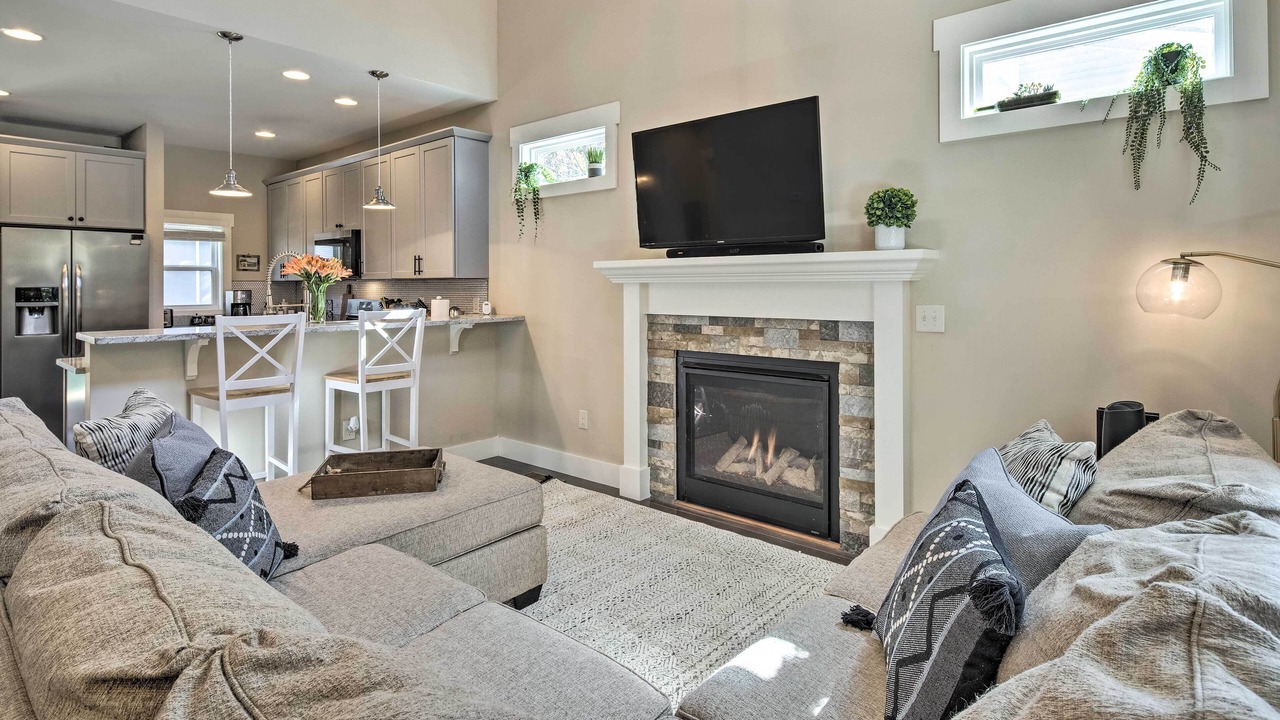 Photo of Livingroom in Oakley
