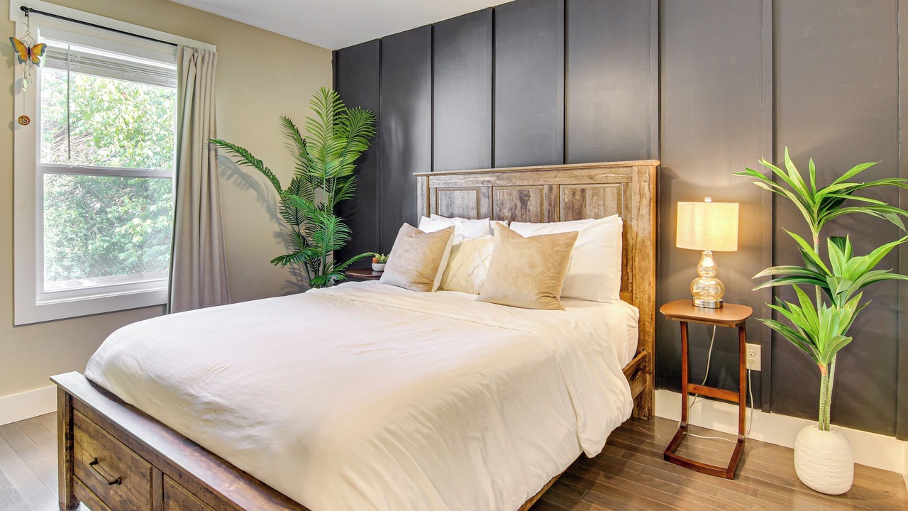 Photo of Bedroom in Oakley