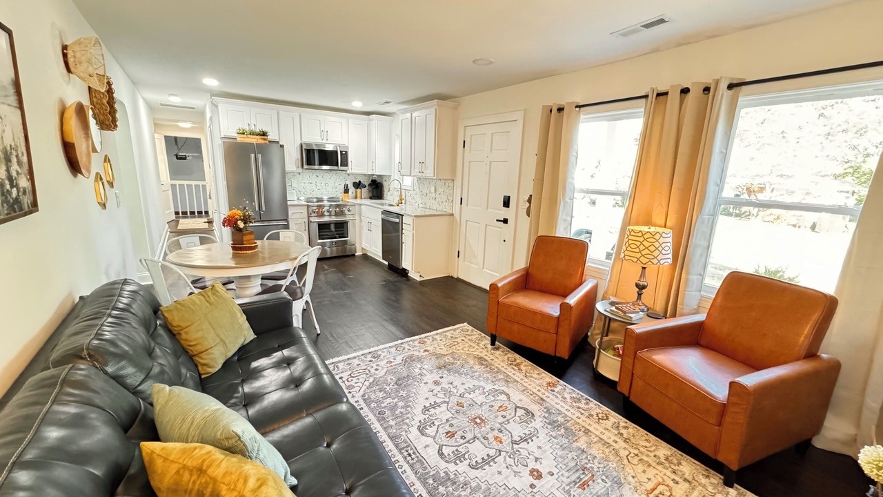 Photo of Livingroom in Winston - Salem