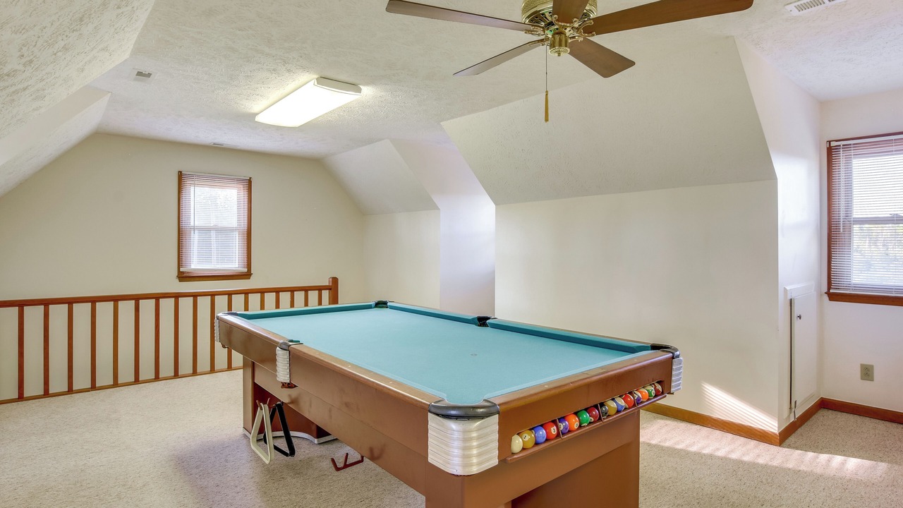 Photo of Bedroom in Spring Lake