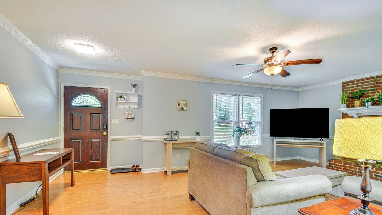 Photo of Livingroom in Fuquay-Varina