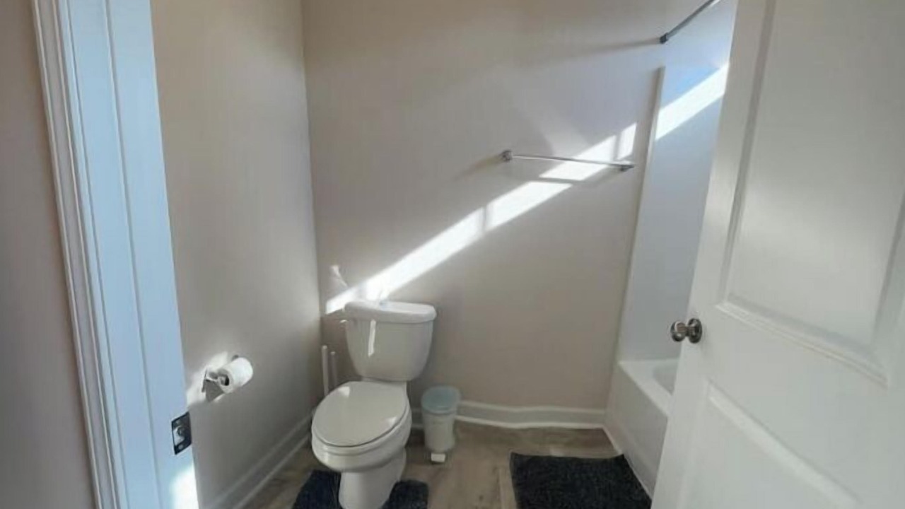 Photo of Bathroom in South View