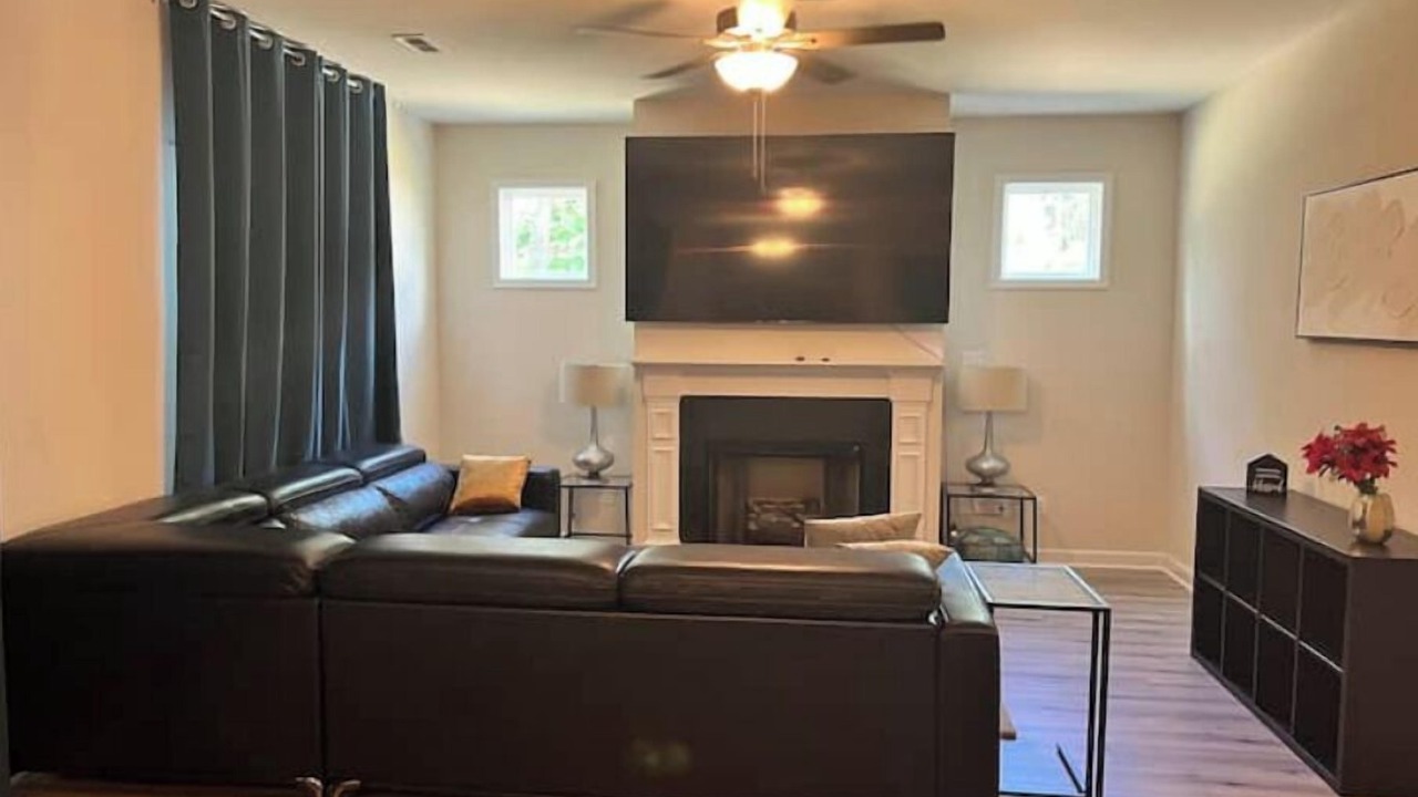 Photo of Livingroom in South View