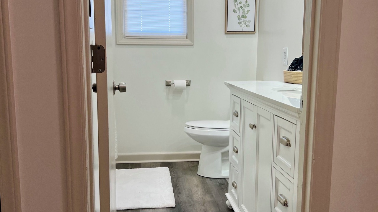 Photo of Bathroom in Icard