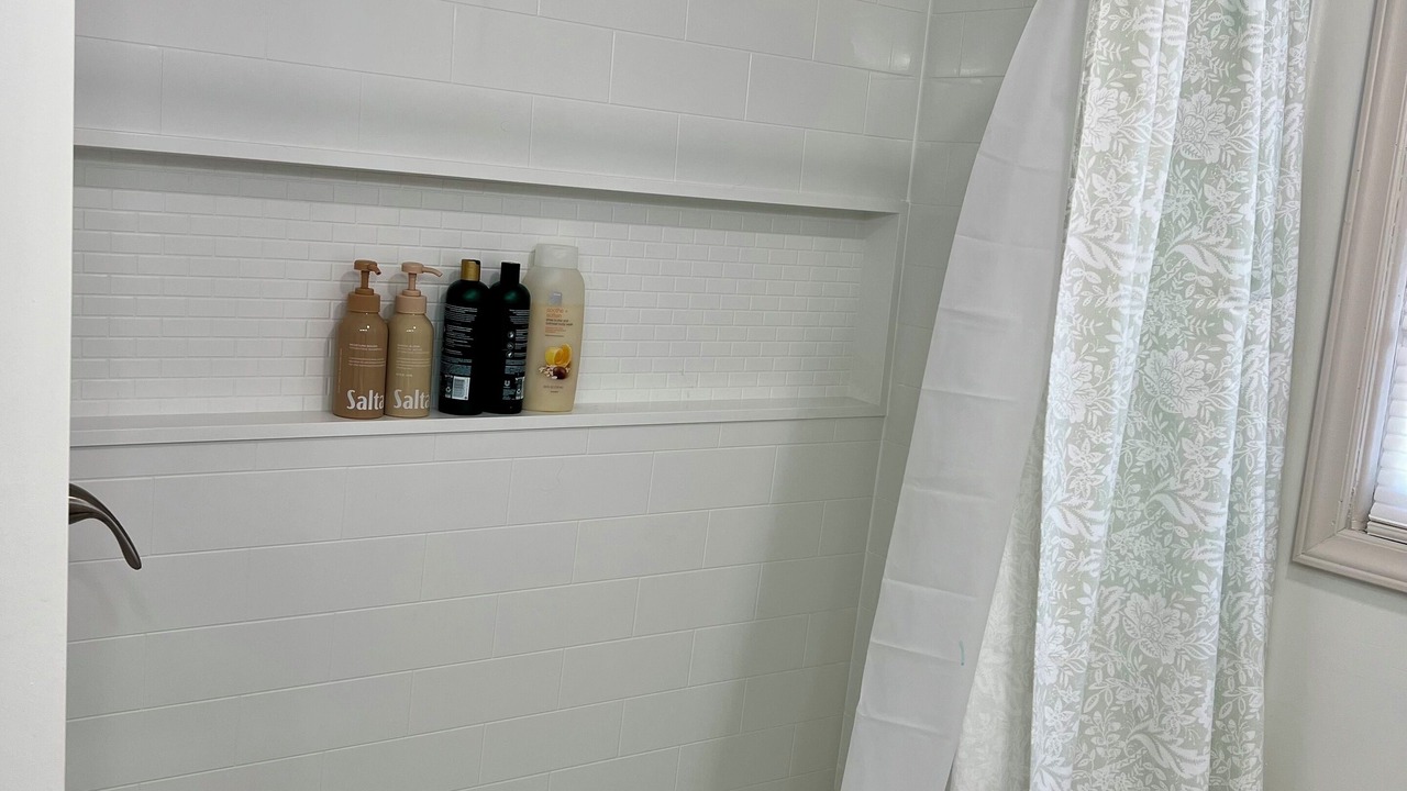 Photo of Bathroom in Icard