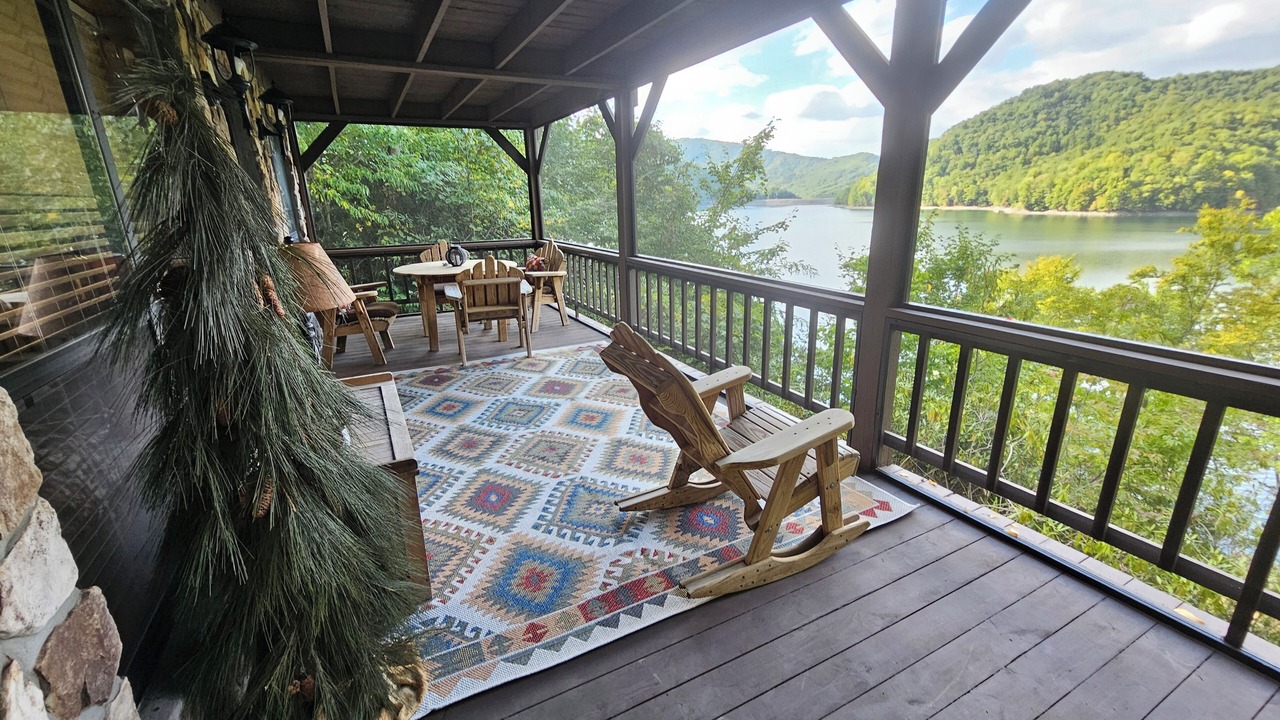Photo of Outdoor in Topton