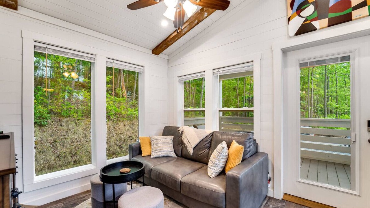 Photo of Livingroom in Franklin