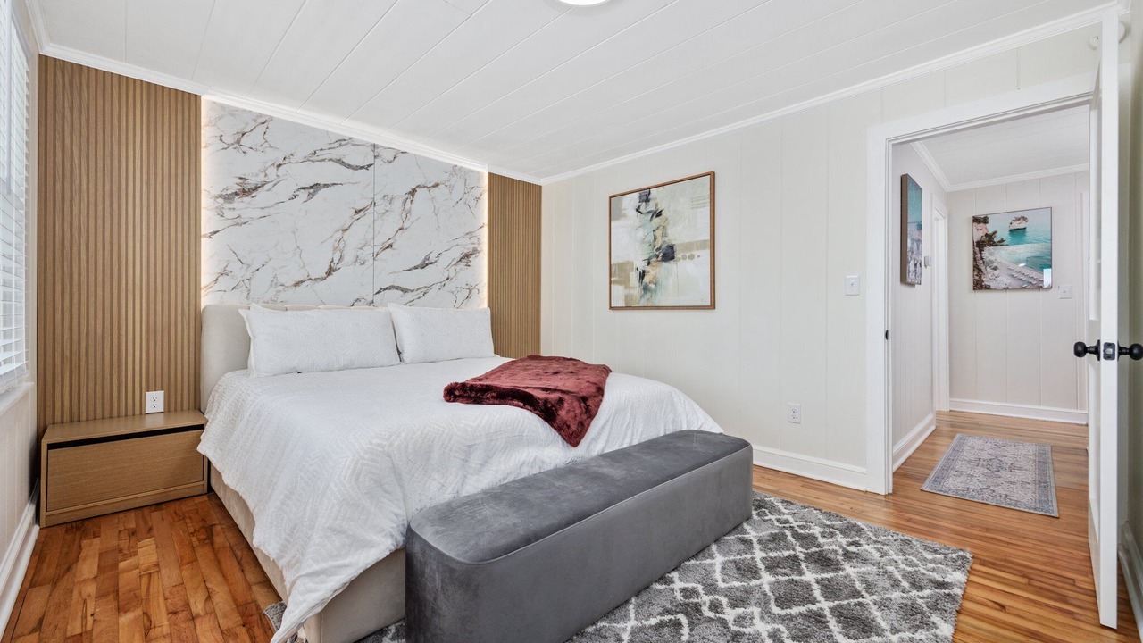 Photo of Bedroom in Ash