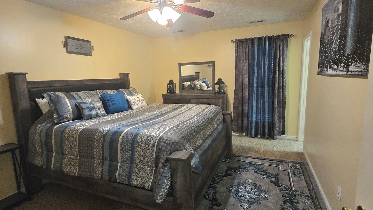 Photo of Bedroom in South View