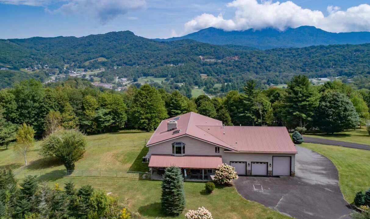 Photo of Outdoor in Sugar Mountain