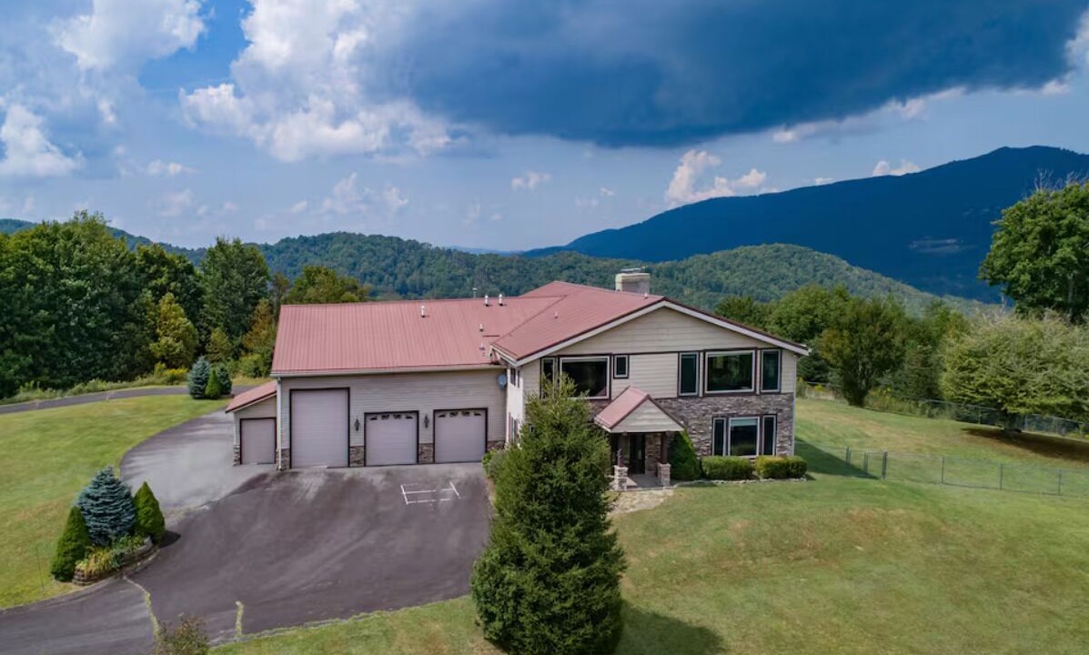 Photo of Outdoor in Sugar Mountain