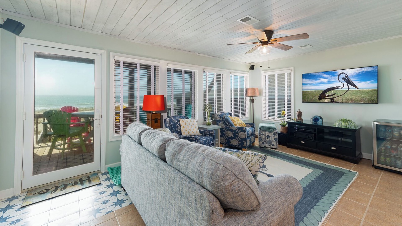 Photo of Livingroom in Holden Beach