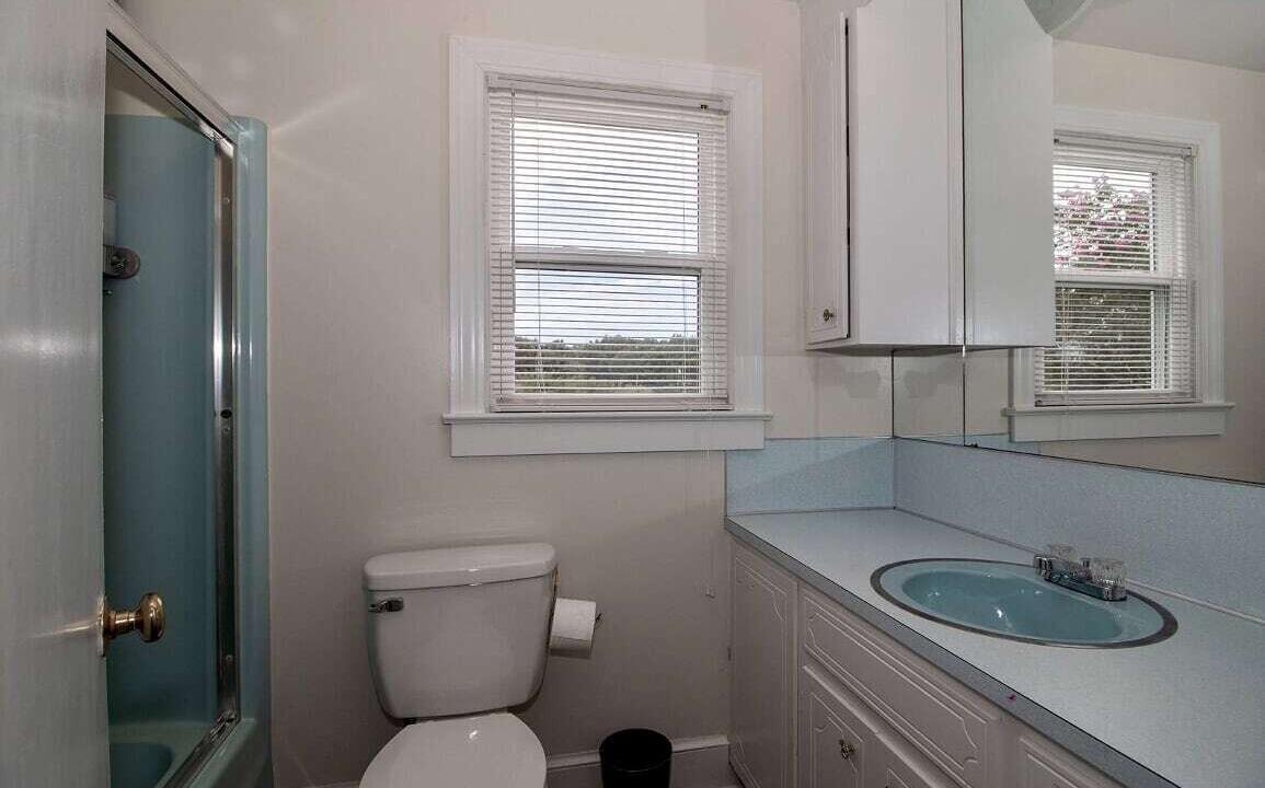 Photo of Bathroom in Barium Springs