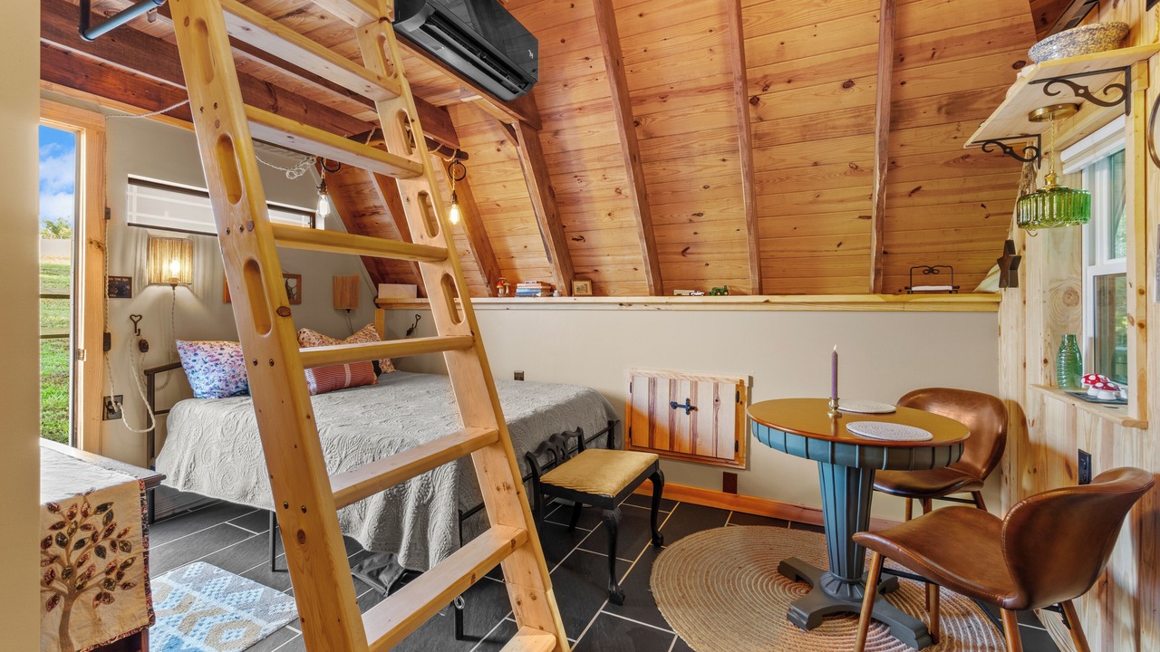 Photo of Bedroom in Henderson