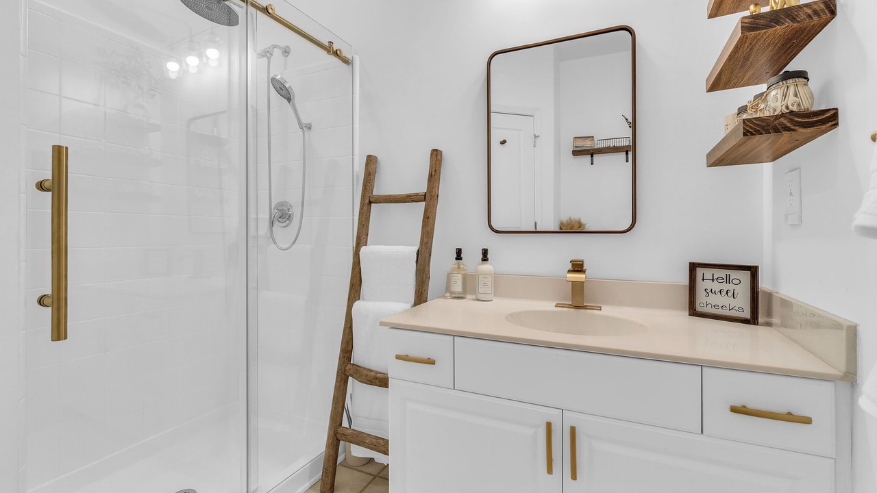 Photo of Bathroom in Third Ward