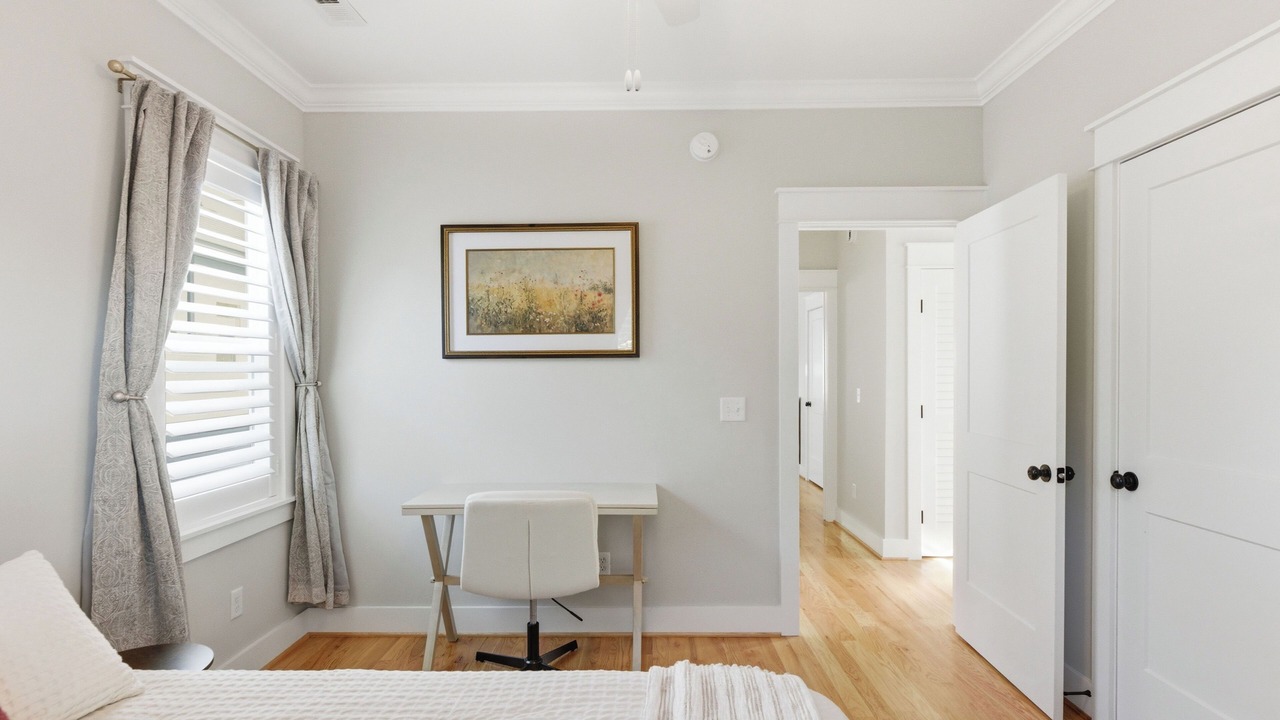 Photo of Bedroom in Wilmington Historic District
