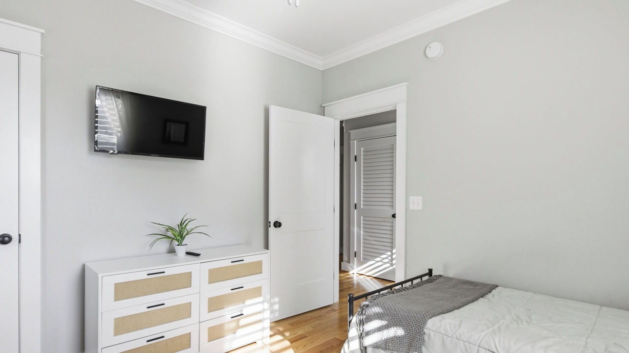 Photo of Bedroom in Wilmington Historic District