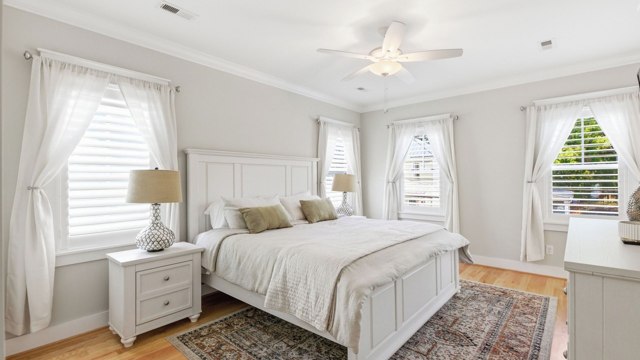 Photo of Bedroom in Wilmington Historic District