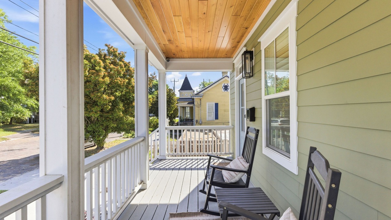 Photo of Patio Balcony in Wilmington Historic District