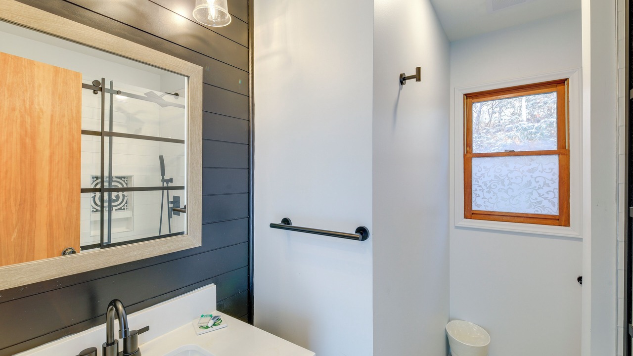 Photo of Bathroom in Deep Gap