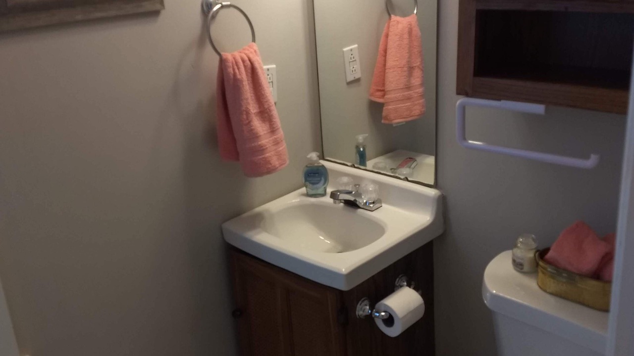 Photo of Bathroom in Sherwood Forest