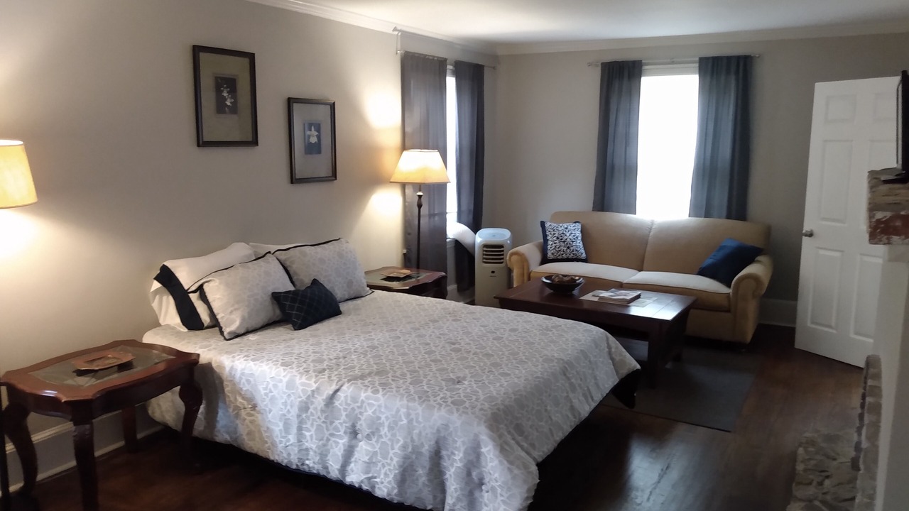 Photo of Bedroom in Sherwood Forest