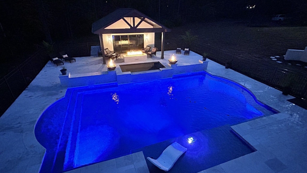 Photo of Outdoor in Huntersville