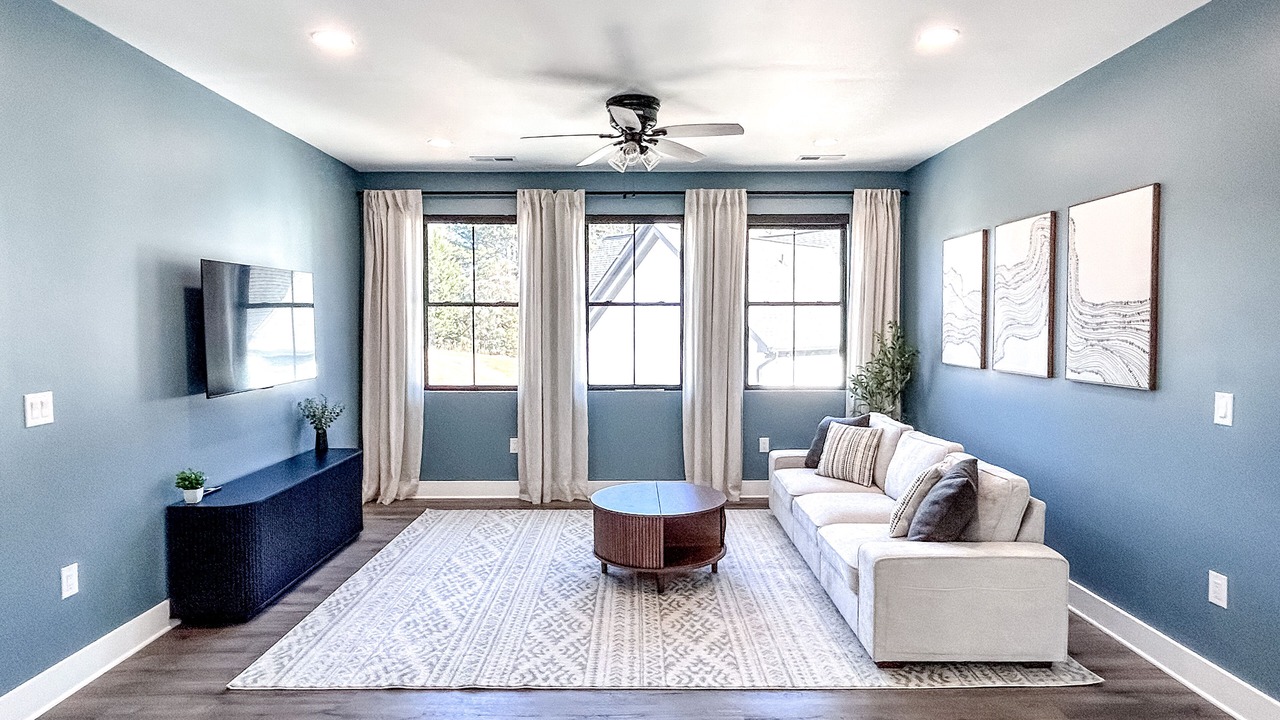 Photo of Bedroom in Huntersville