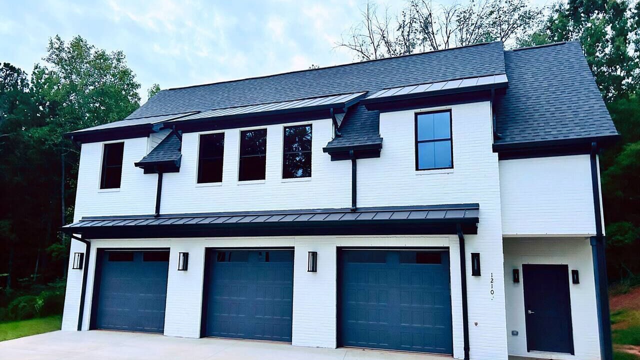 Photo of Outdoor in Huntersville