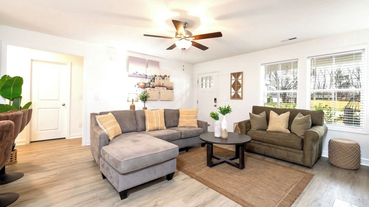 Photo of Livingroom in Harrisburg