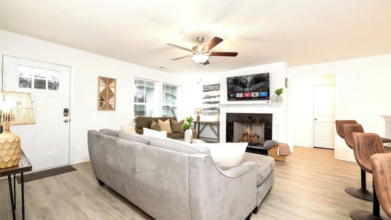 Photo of Livingroom in Harrisburg
