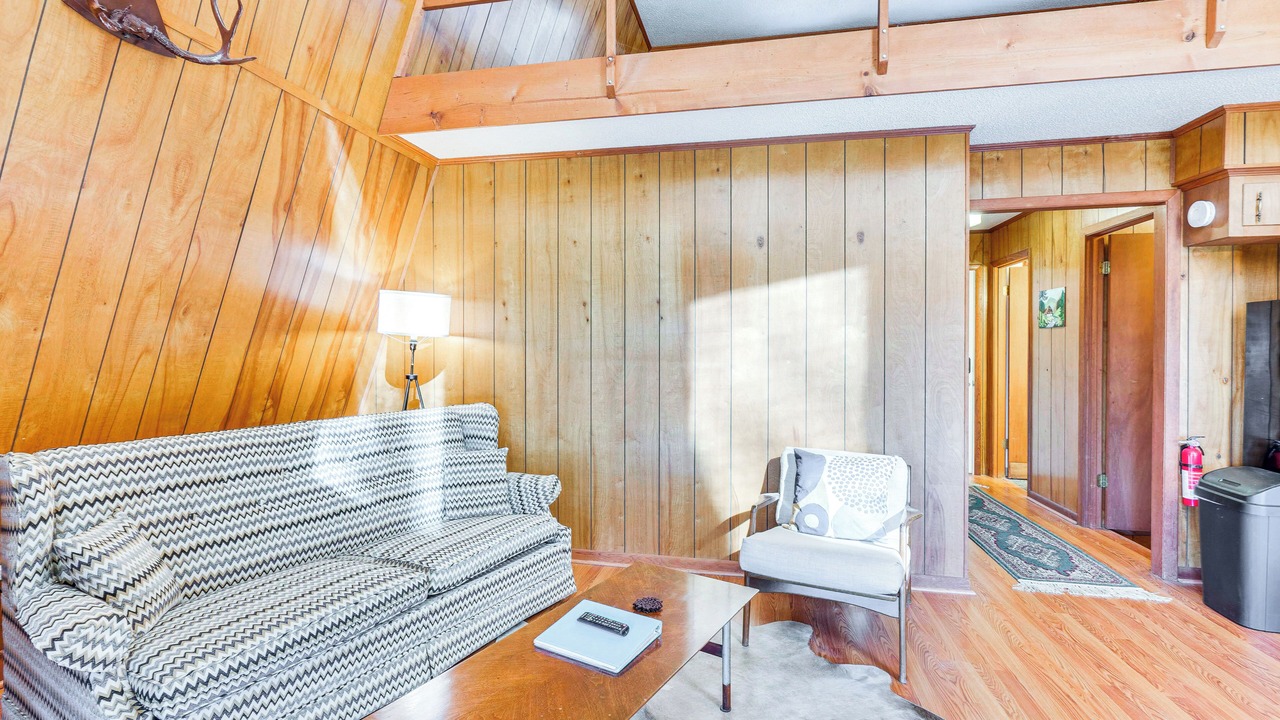 Photo of Livingroom in Murphy