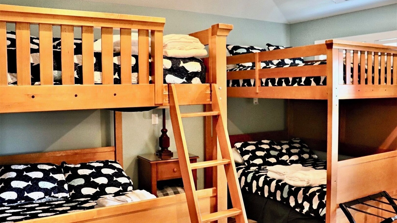 Photo of Bedroom in Emerald Isle