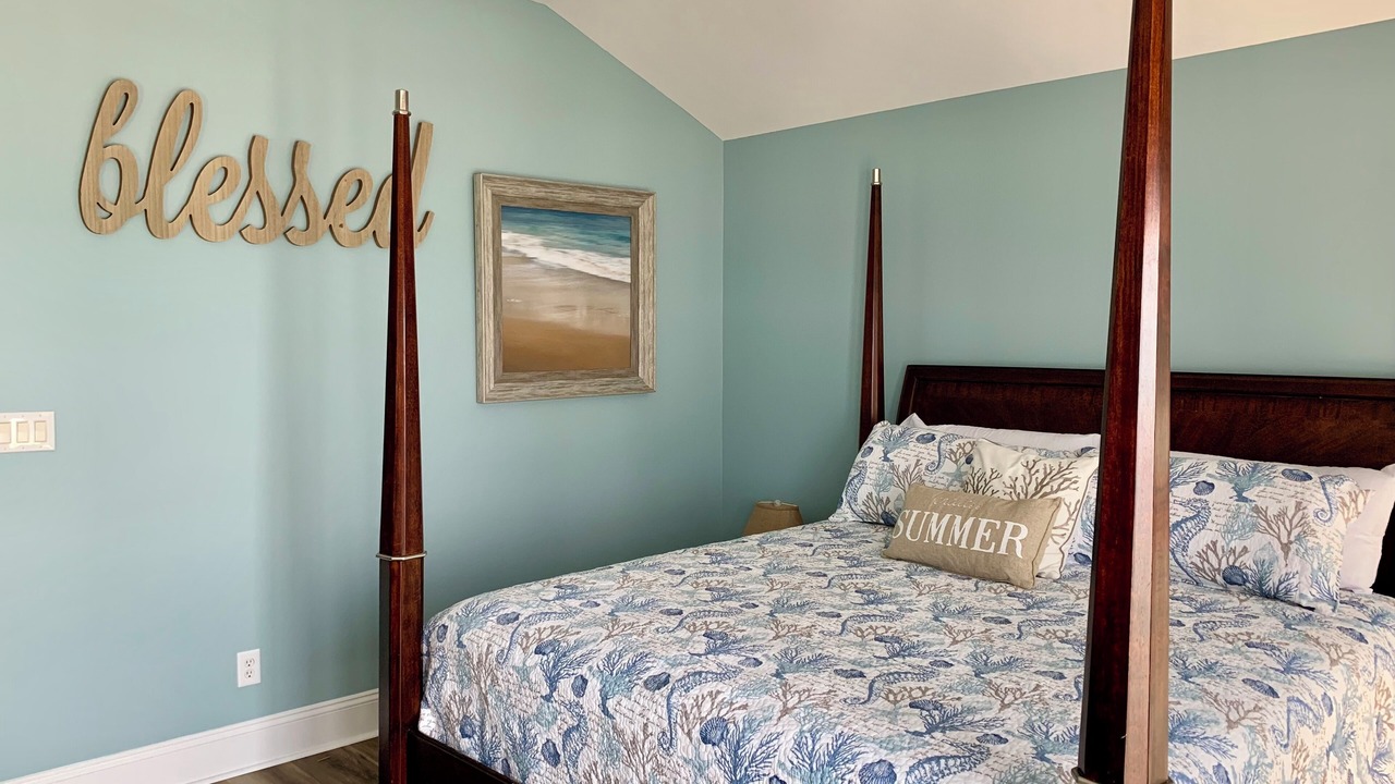 Photo of Bedroom in Emerald Isle