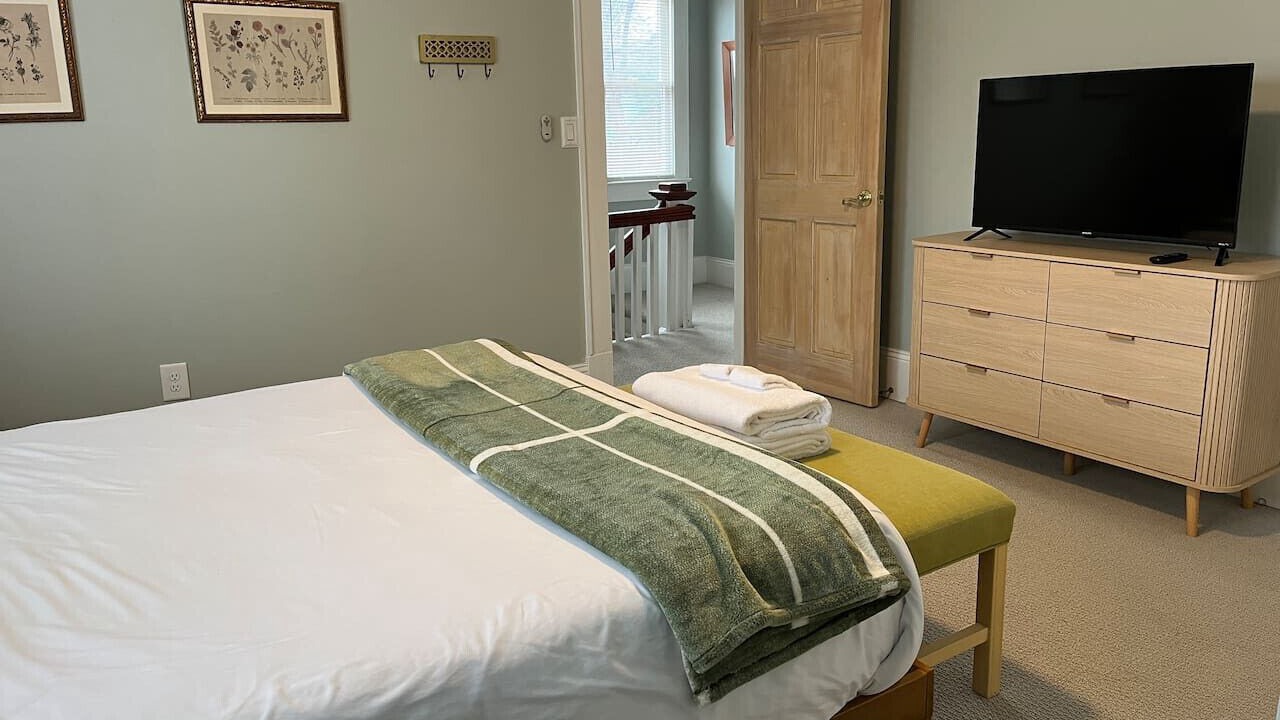 Photo of Bedroom in Greensboro