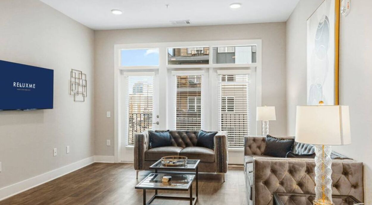 Photo of Livingroom in Charlotte Center City