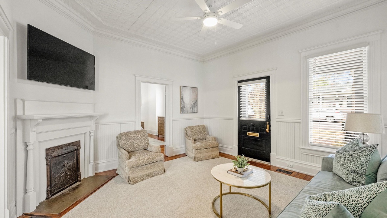 Photo of Livingroom in Dilworth