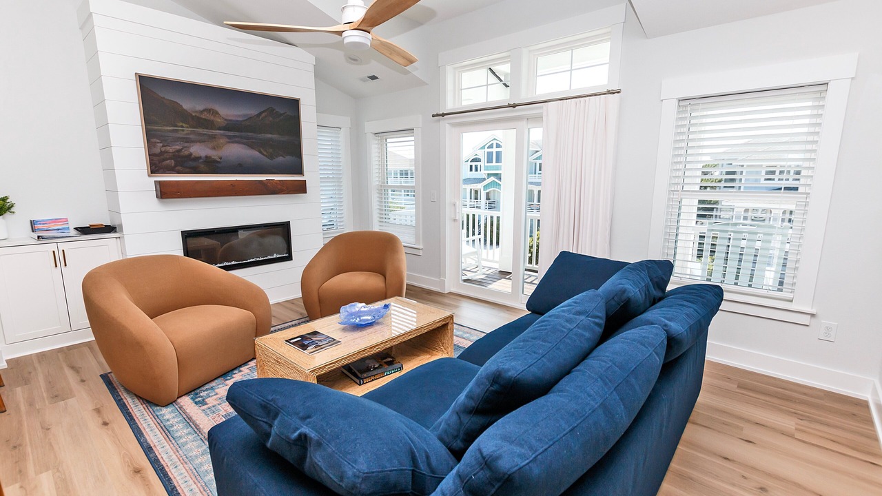 Photo of Livingroom in Corolla Light