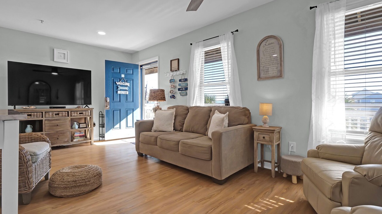 Photo of Livingroom in Surf City
